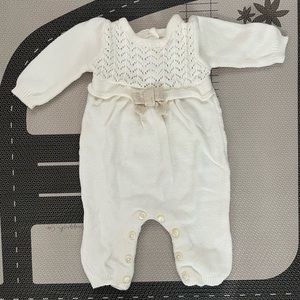 Gymboree Knit Sleeper Size 0-3 month EUC - Baby Girl Gymboree Onesie